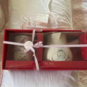 Rae Dunn Stacking Mug and Cocoa Pot Set